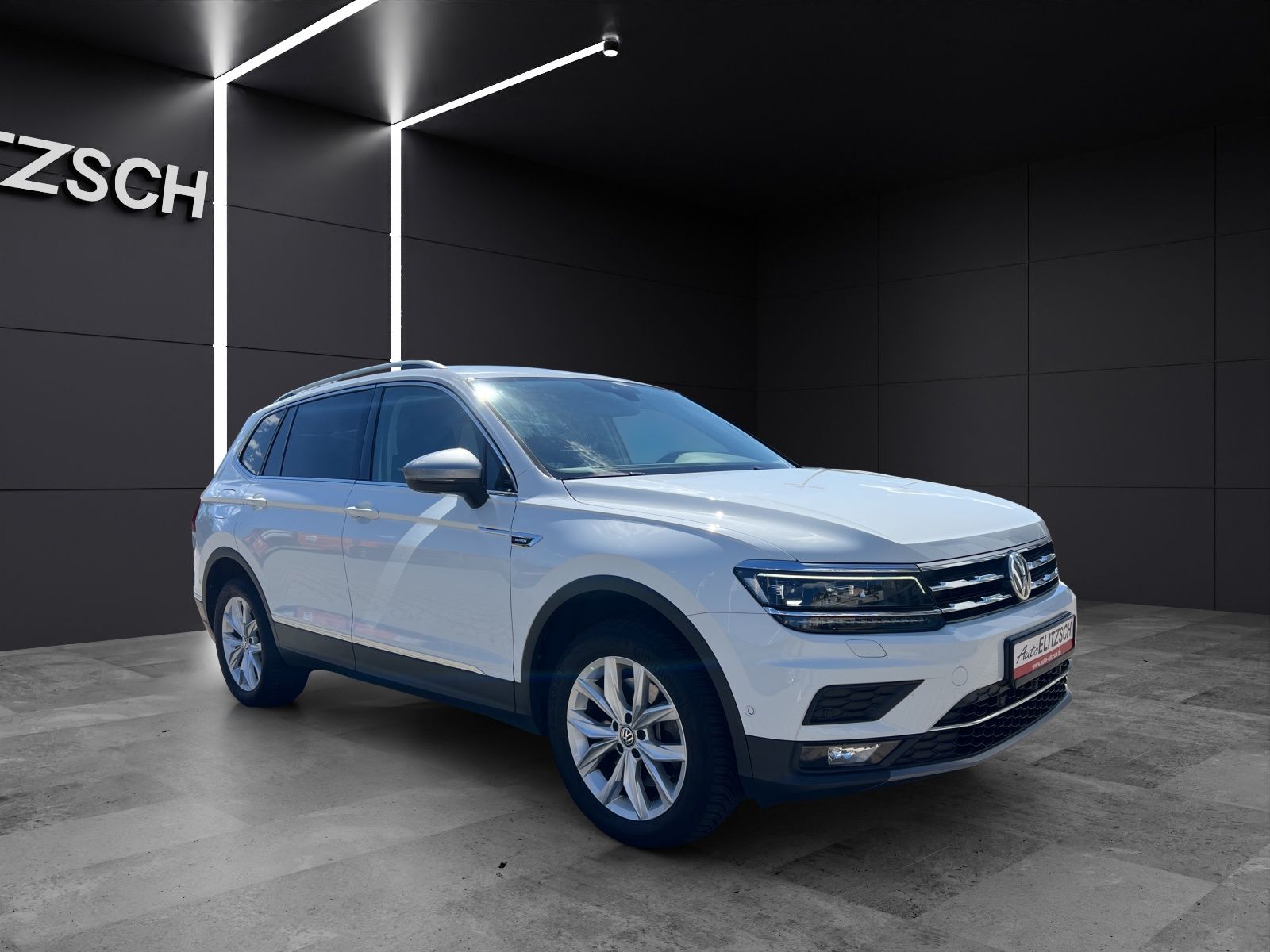 Fahrzeugabbildung Volkswagen Tiguan Allspace TDI Highline 4M DSG LED  ACC DCC