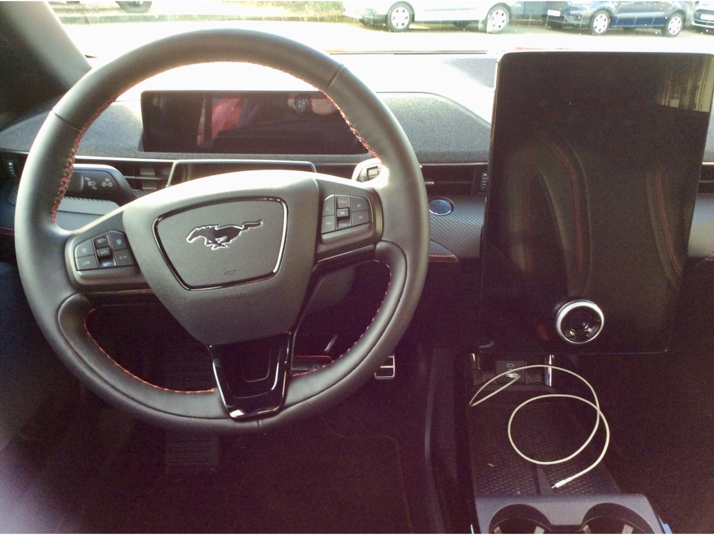 Ford Mustang MACH-E Mach-E AWD Allrad Navi B&O Automa