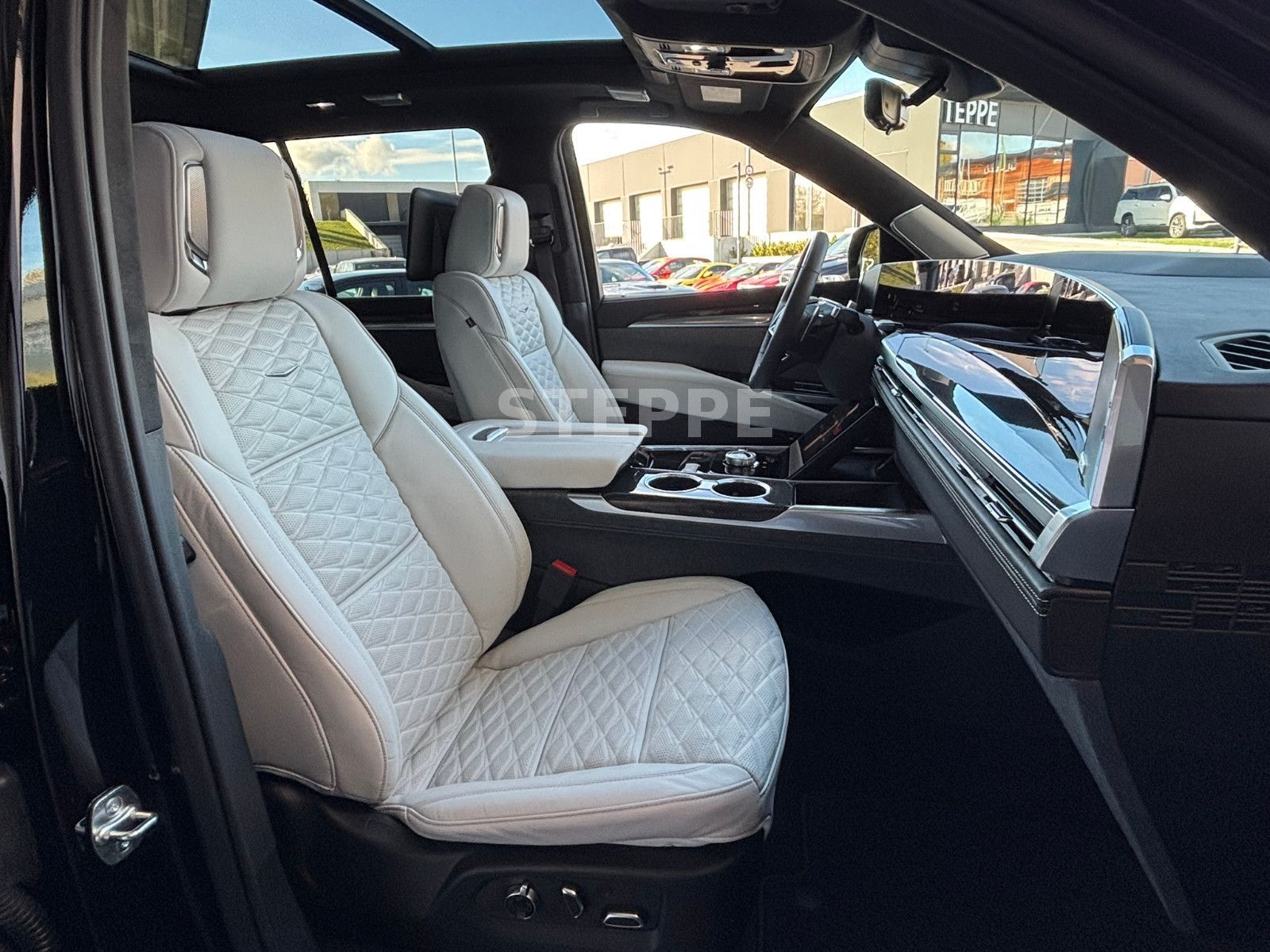 Cadillac Escalade MY26 V-Series 6.2 V8 Supercharged AWD