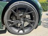 Aston Martin DBS 5.2 V12 Superleggera - Aston Martin DBS: Superleggera