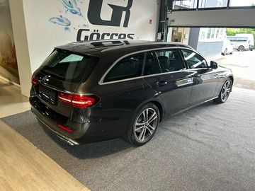 Mercedes E 220 - 10