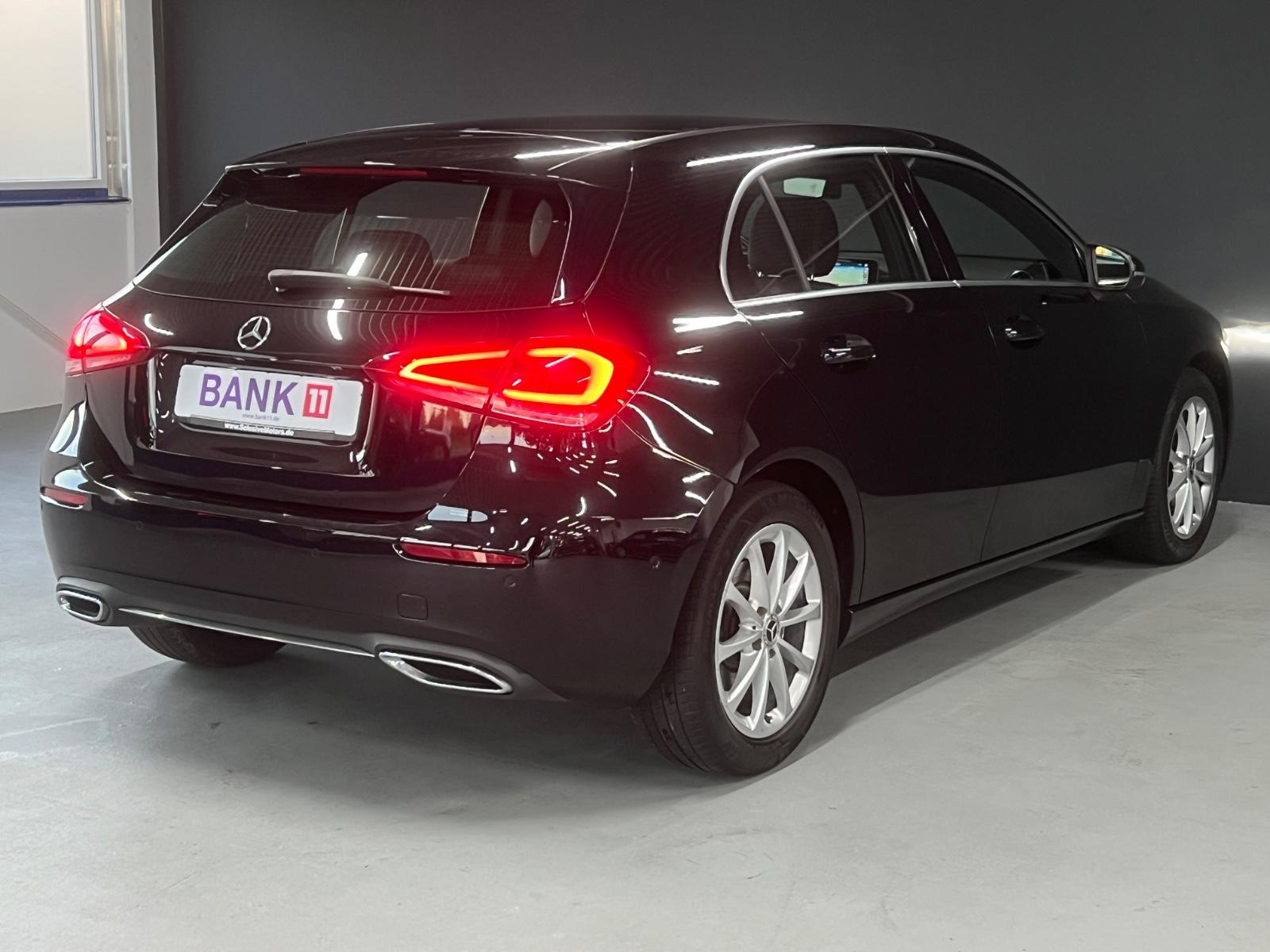 Mercedes-Benz A 220 LED Widescreen MBUX Navi SHZ Parkassistent