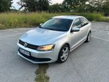 Volkswagen Jetta 1.6 TDI Comfortline Comfortline - Volkswagen Jetta aus 2011: TDI