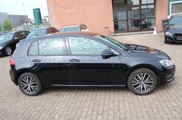 Volkswagen Golf - 7