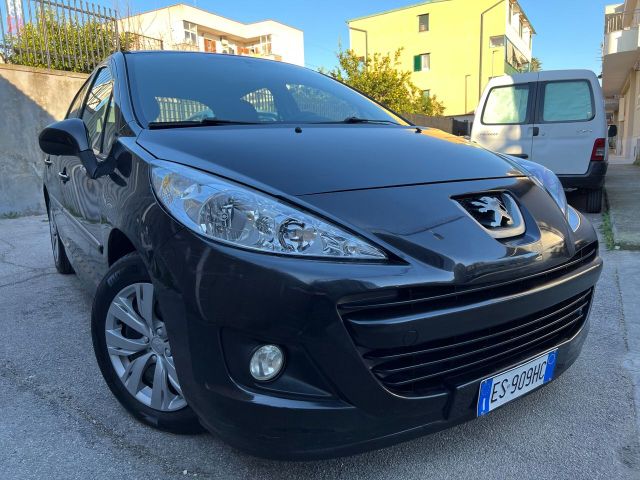 Peugeot 207 Plus 1.4 8V 75CV 5p. ECO GPL