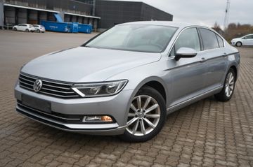 Volkswagen Passat - 3