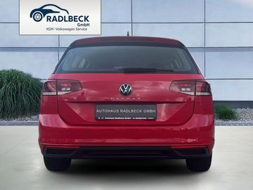 Volkswagen Passat Variant - 4