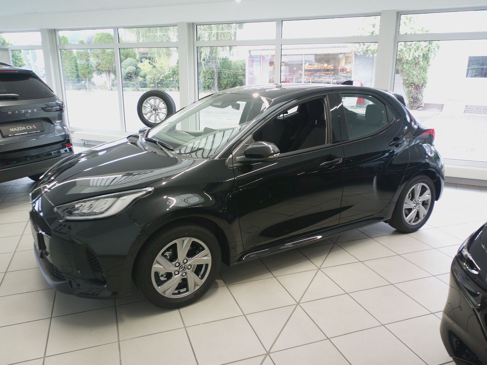 Mazda 2 Hybrid 1.5 116PS Exclusive KAMERA/SHZ/LED imagem 2