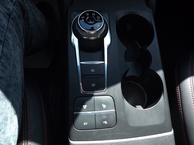 Kuga Plug-In Hybrid ST-Line X*B&O*ACC*KAMERA*