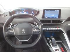 Fahrzeugabbildung Peugeot 5008 Allure 1.5D NAVI/LED/SHZ/AHK/PDC&CAM/ACC