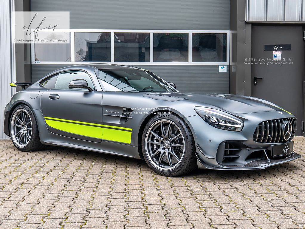 Image of Mercedes-Benz AMG GT R