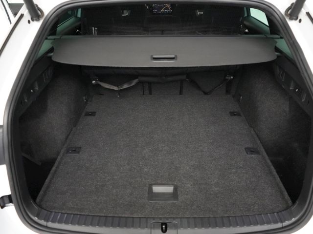 Octavia COMBI RS TSI DSG+AHK+LED+NAVI+RÜCKFAHRKA