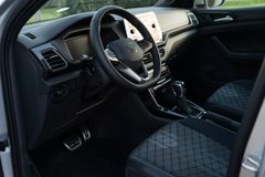 Fahrzeugabbildung Volkswagen T-Cross 1.0 TSI  R-Line*Tageszulassung*Kamera