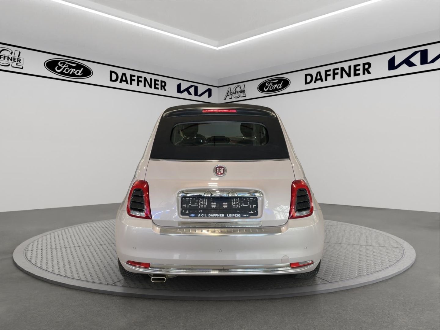 Fahrzeugabbildung Fiat 500 Star Faltdach PDC Tempomat Klima Allwetter