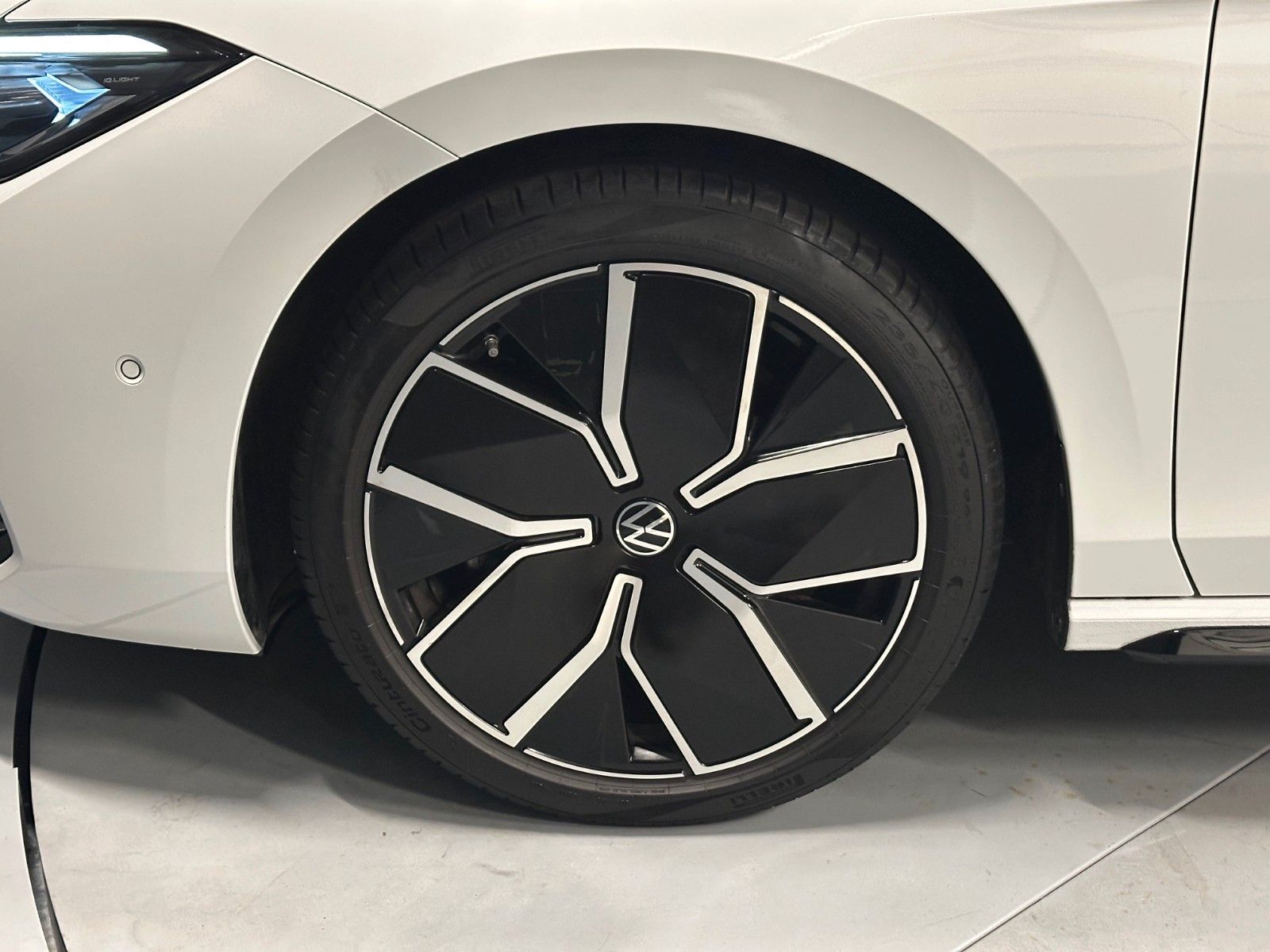 Volkswagen Passat Variant 142 kW 4Motion R-Line/Signature foto 9