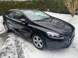 Volvo V40 Kinetic,1 Hand, Tüv neu,Navigation - Volvo V40 Kinetic mit Benzin-Antrieb