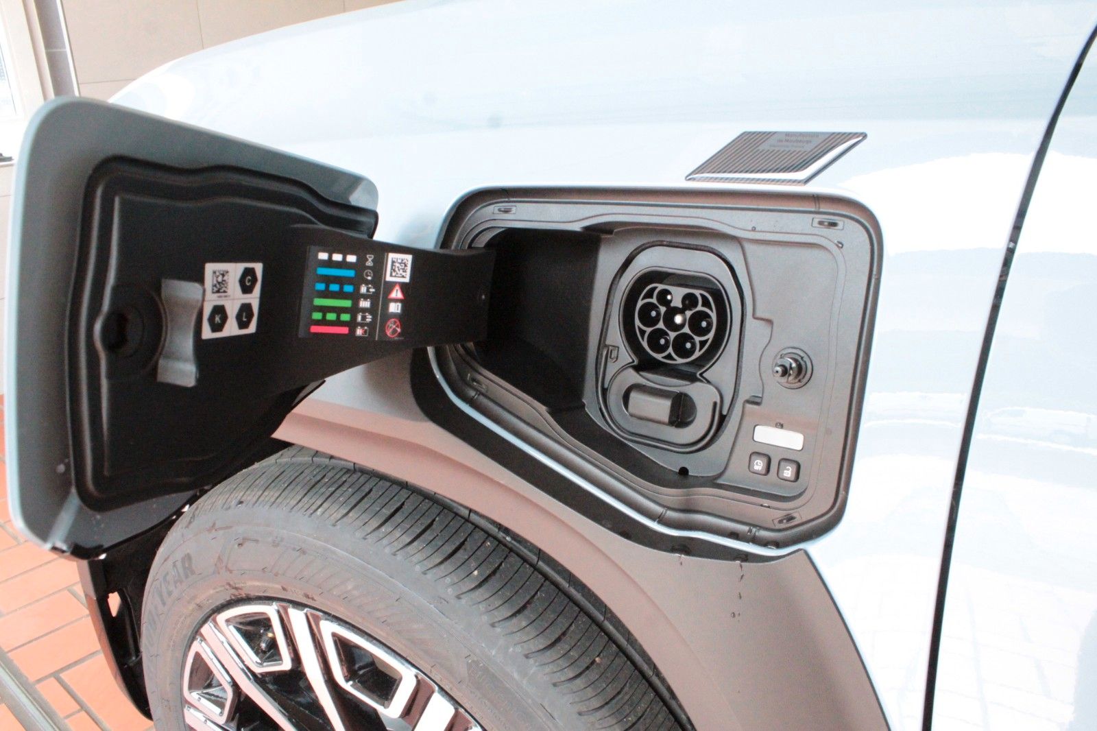 Fahrzeugabbildung Renault R 4 150 Comfort Range Iconic *Vollausstattung*