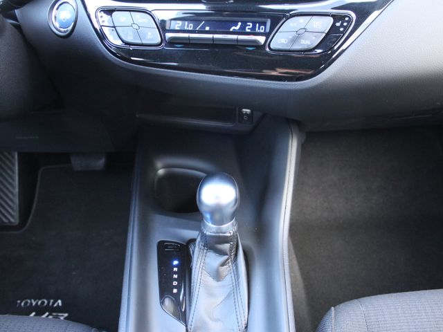 C-HR 1,8 Hybrid wenig KM*Navigation