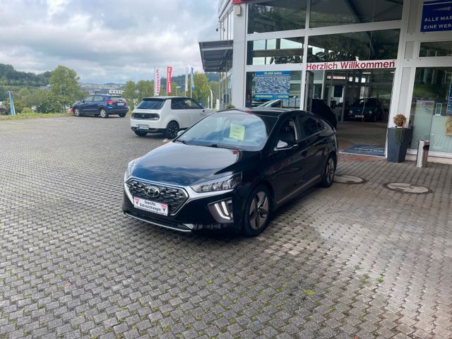 Fotografie des Hyundai IONIQ