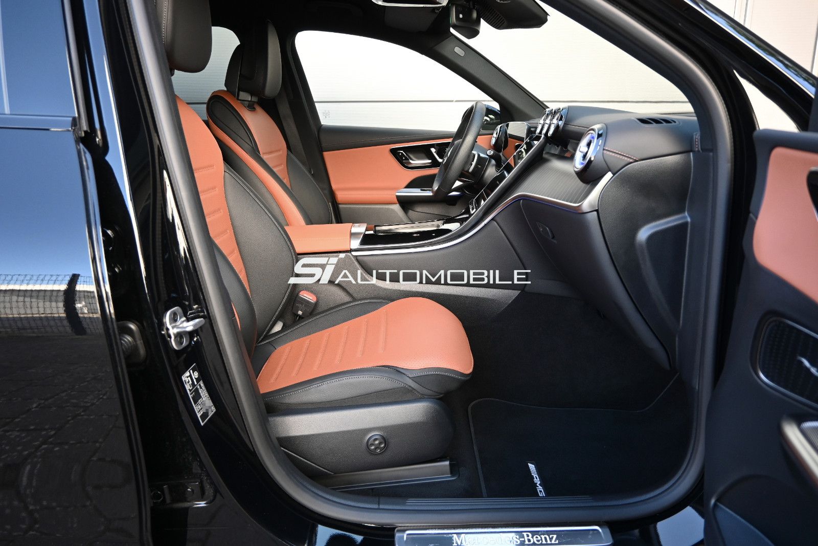 Fahrzeugabbildung Mercedes-Benz GLC 300 4MAT. EDITION AMG LINE °UVP 86.221€°MEGA