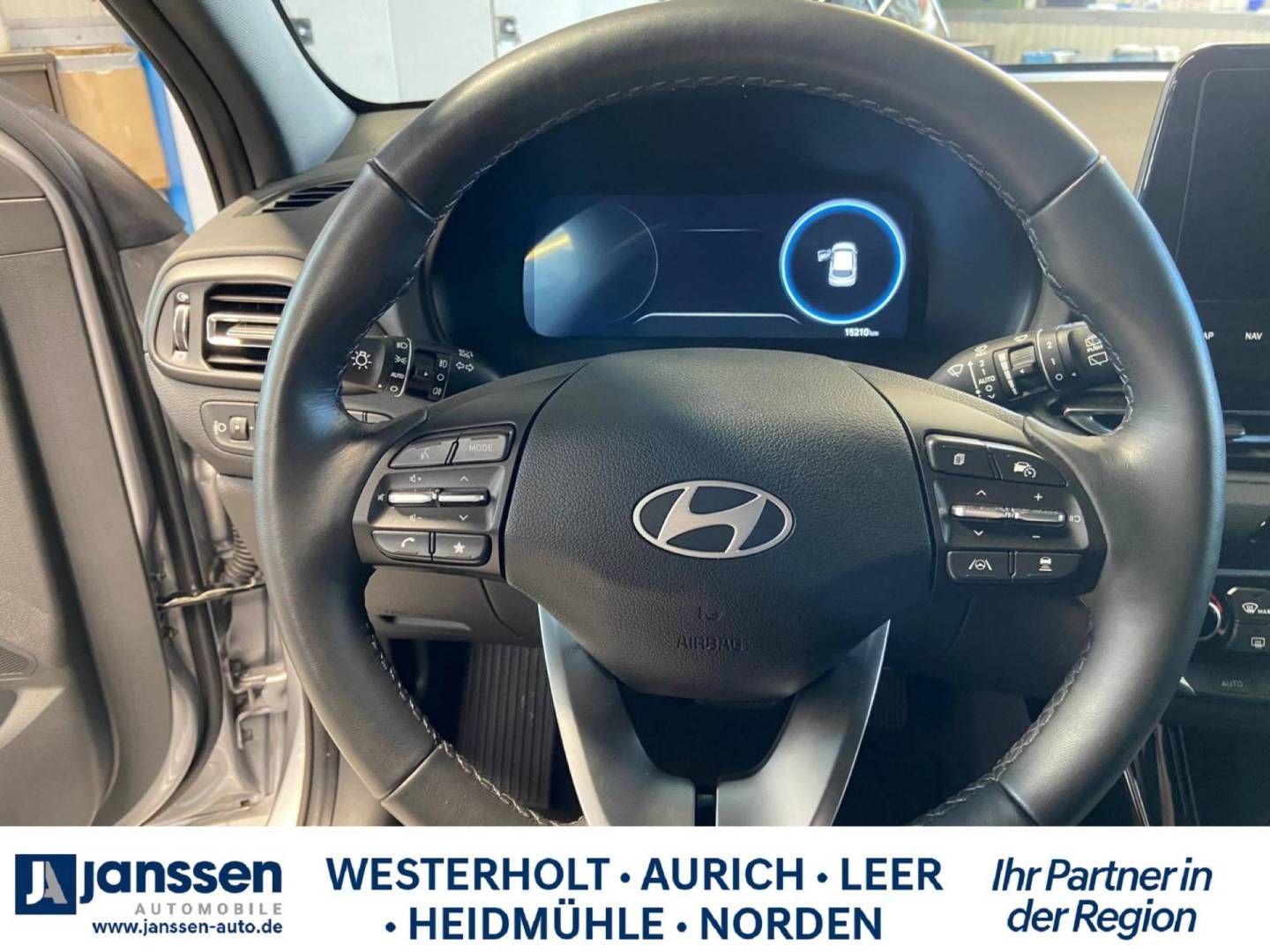 Fahrzeugabbildung Hyundai i30 Kombi ADVANTAGE Plus-Paket