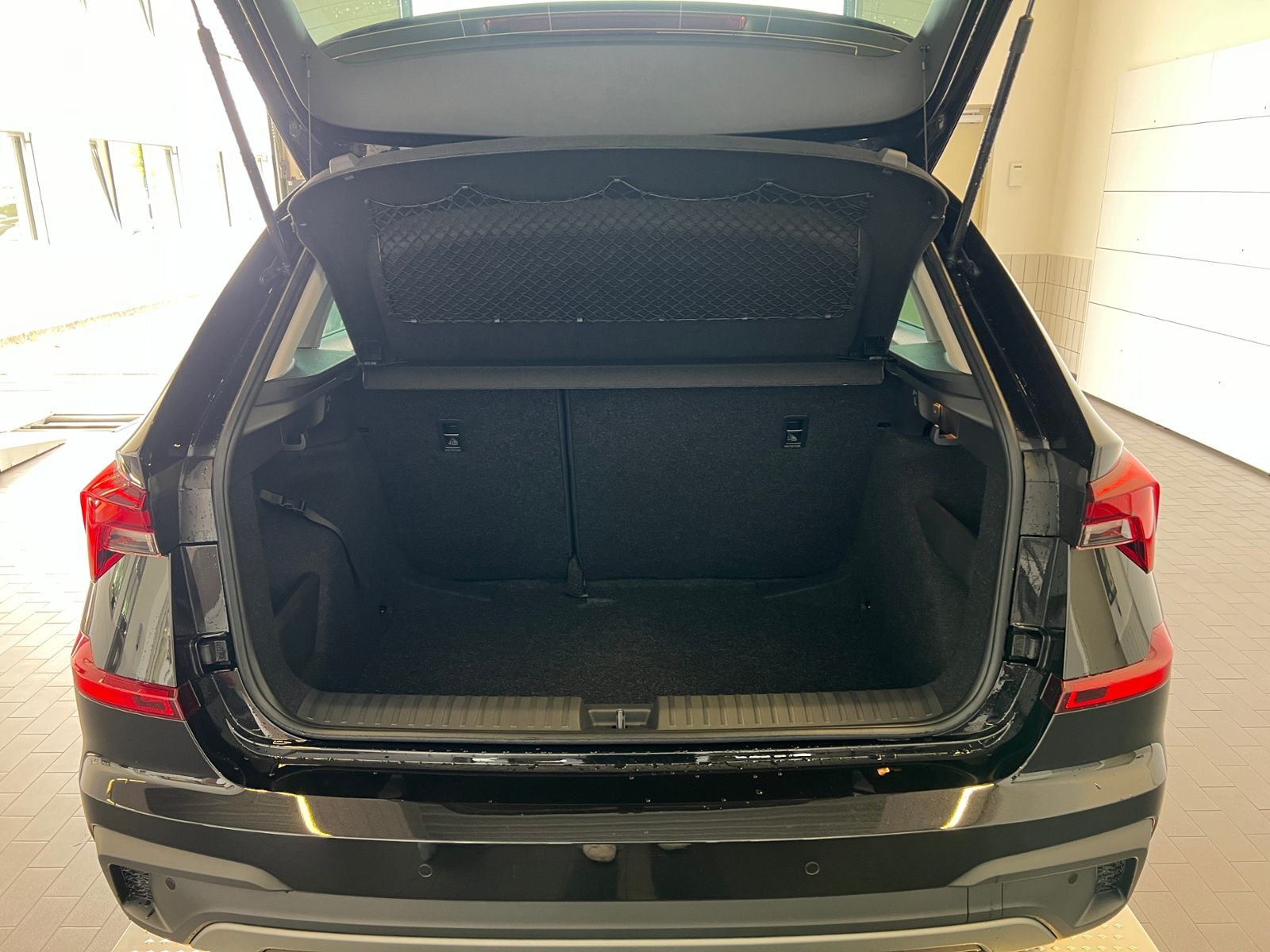 Fahrzeugabbildung SKODA Kamiq Selection 1.0 TSI DSG *ACC, LED, Kamera, S