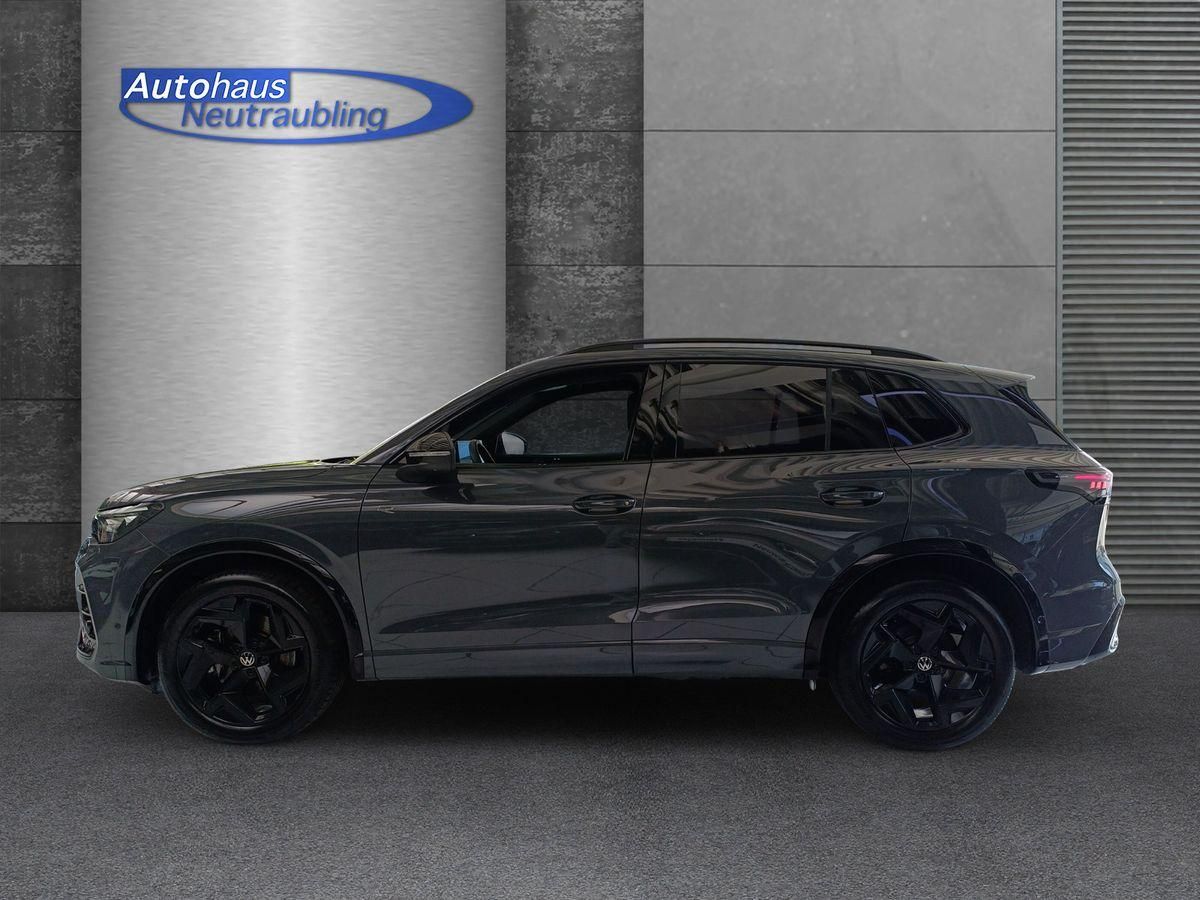 Volkswagen TIGUAN 2.0 TDI R-LINE 150 PS DSG BLACK STYLE A foto 3