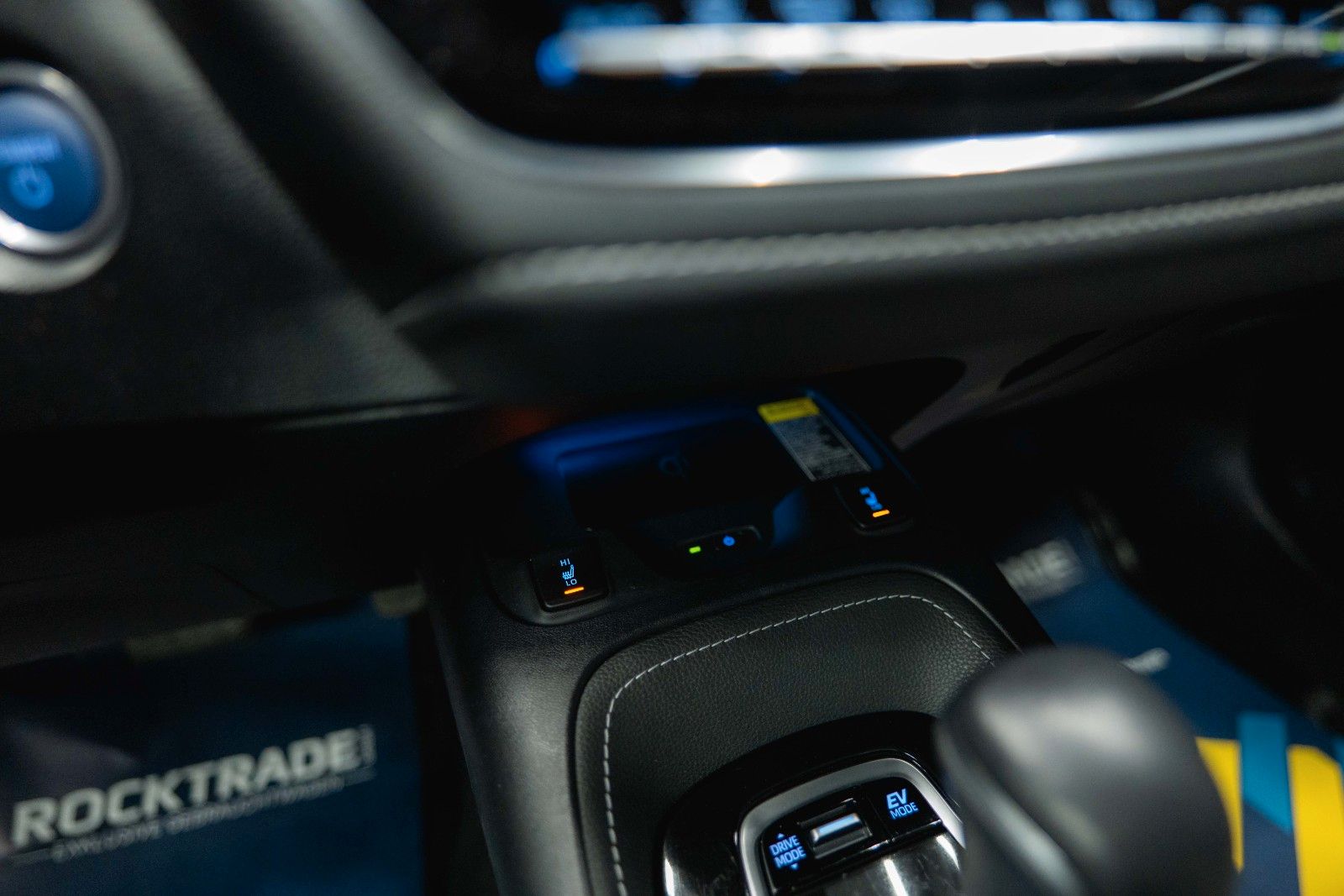 Fahrzeugabbildung Toyota Corolla Hybrid Lounge *ACC*LED*DAB*Head Up*JBL*