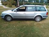 Volkswagen Passat Variant 1.6 Basis - Volkswagen Passat Variant aus 1999