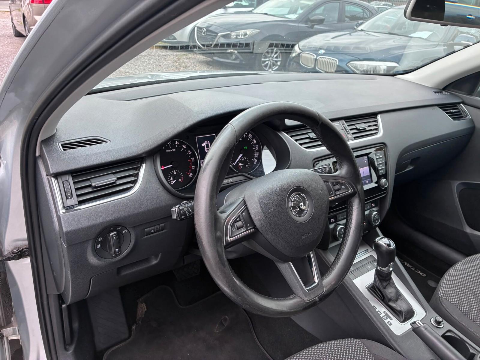 Skoda Octavia 2013 — photo 12