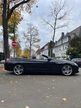 BMW Sehr gepflegter 650i Cabrio in Schwarz - BMW 6er Reihe in Köln
