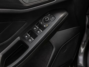 Ford Focus 1.0 ST-Line Fahrerassistenz-Paket Kamera