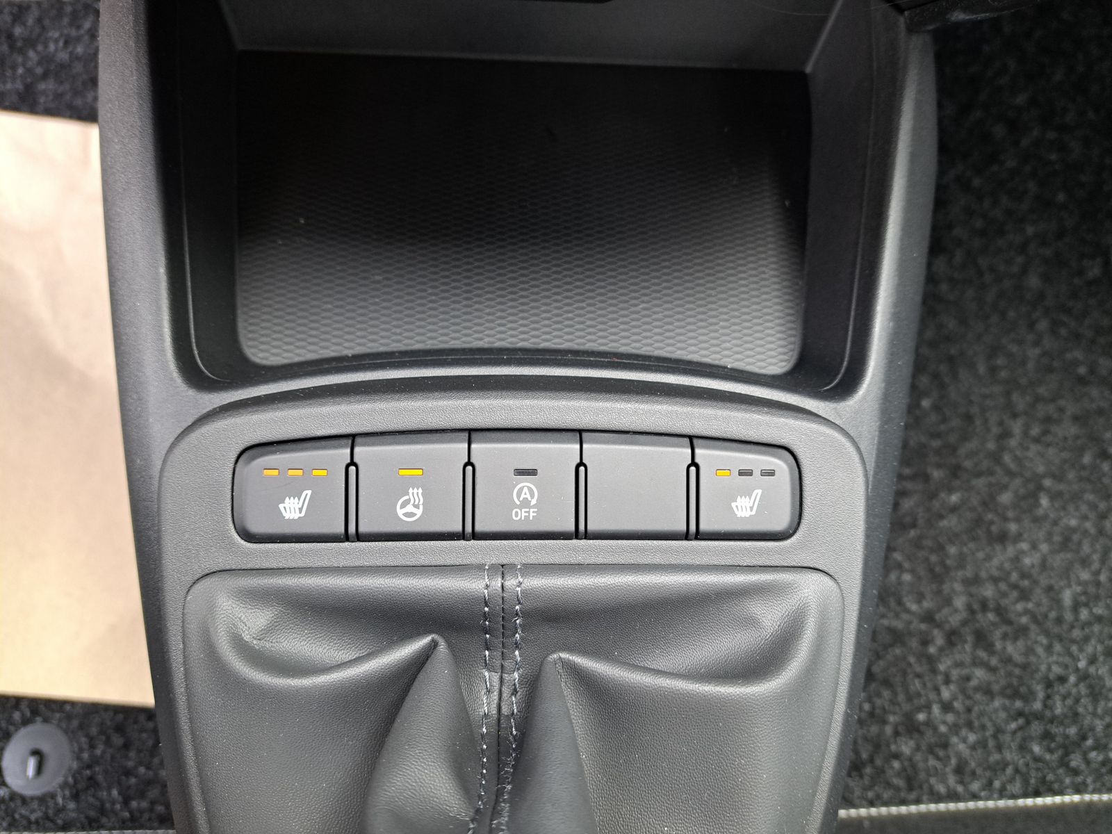 Fahrzeugabbildung Hyundai i10 1.0 MODELL 2025 NAVI WINTERPAKET KAMERA DAB