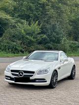 Mercedes-Benz SLK250 CDI Top gepflegt| Frischer Service | Pano