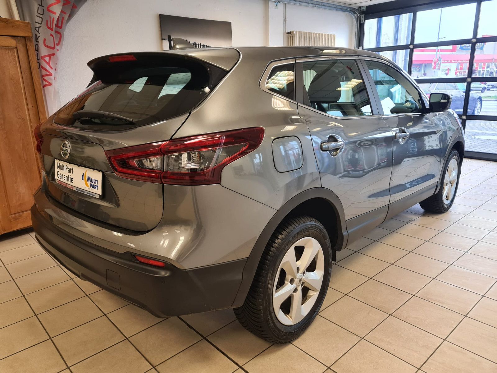 Fahrzeugabbildung Nissan Qashqai Acenta / KAMERA / SCHECKHEFT