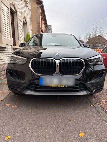 BMW X1 sDrive 1,8i Automatik