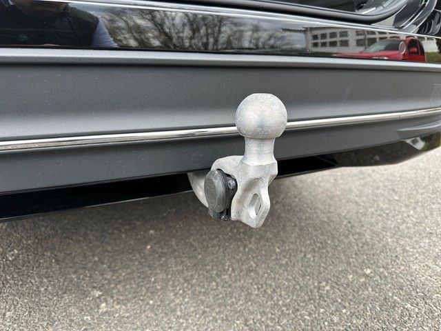 Fahrzeugabbildung Volkswagen Passat 1.5eTSI DSG Business LED+ACC+AHK+++