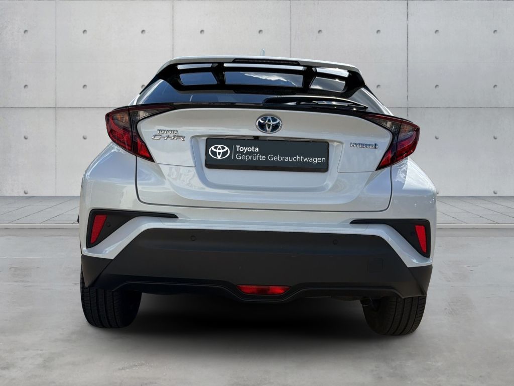 Toyota C-HR Hybrid Team Deutschland foto 5