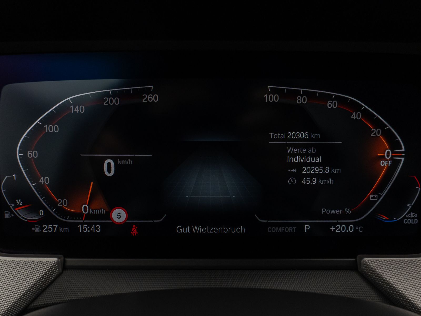 Fahrzeugabbildung BMW 118i DAB WLAN PDC Geschwindigkeitsreg Sport LED