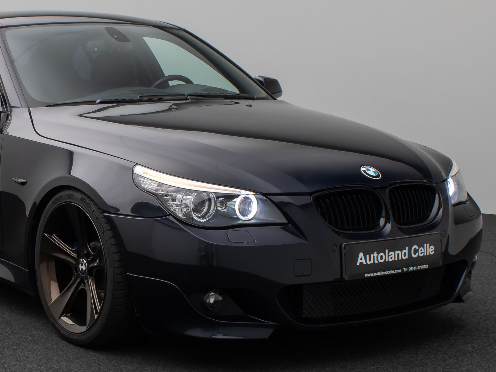 Fahrzeugabbildung BMW 530i Edition M Sport HUD SoftCl Xenon Komfort