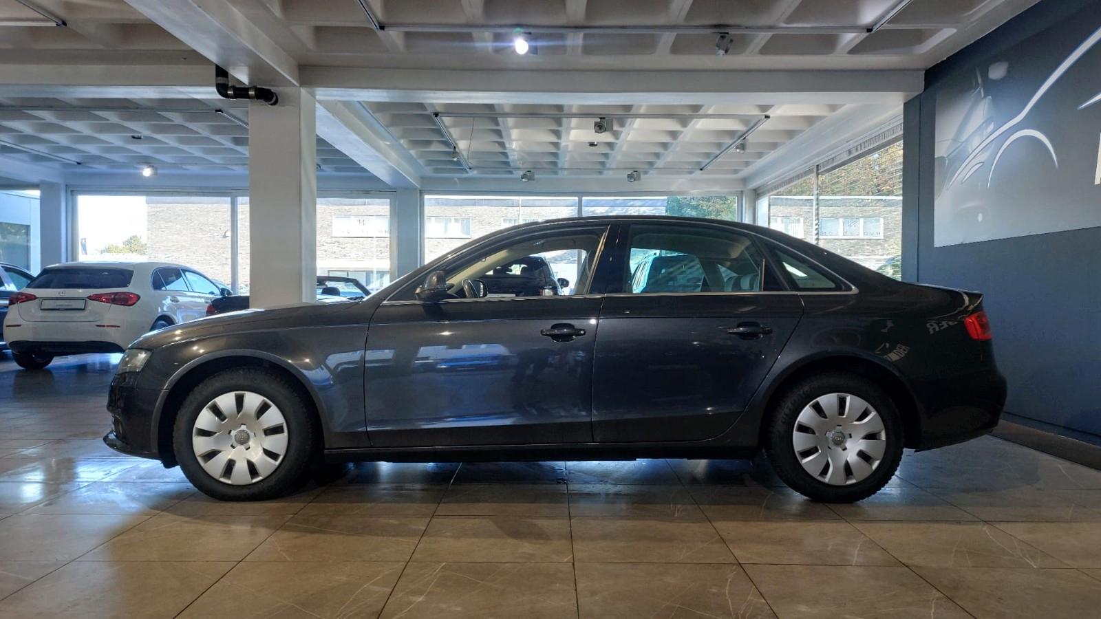Audi A4 Lim. Ambiente *Erst 98tkm*Automatik*PDC*