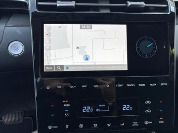 Hyundai TUCSON - 11