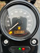 Harley-Davidson Dyna Street Bob TC 103 - Harley-Davidson Motorräder in Lübeck
