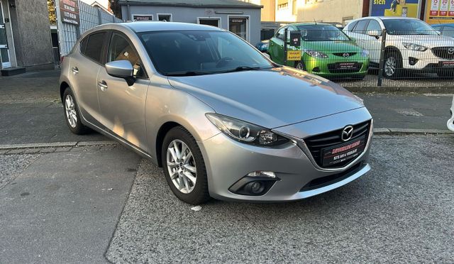 Mazda 3 2.0 SKYACTIV-G 120 Center-Line - Navi -