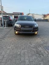 Audi Q7 3.0 TDI (DPF) quattro tiptronic - - Audi Q7 aus 2009: 3.0