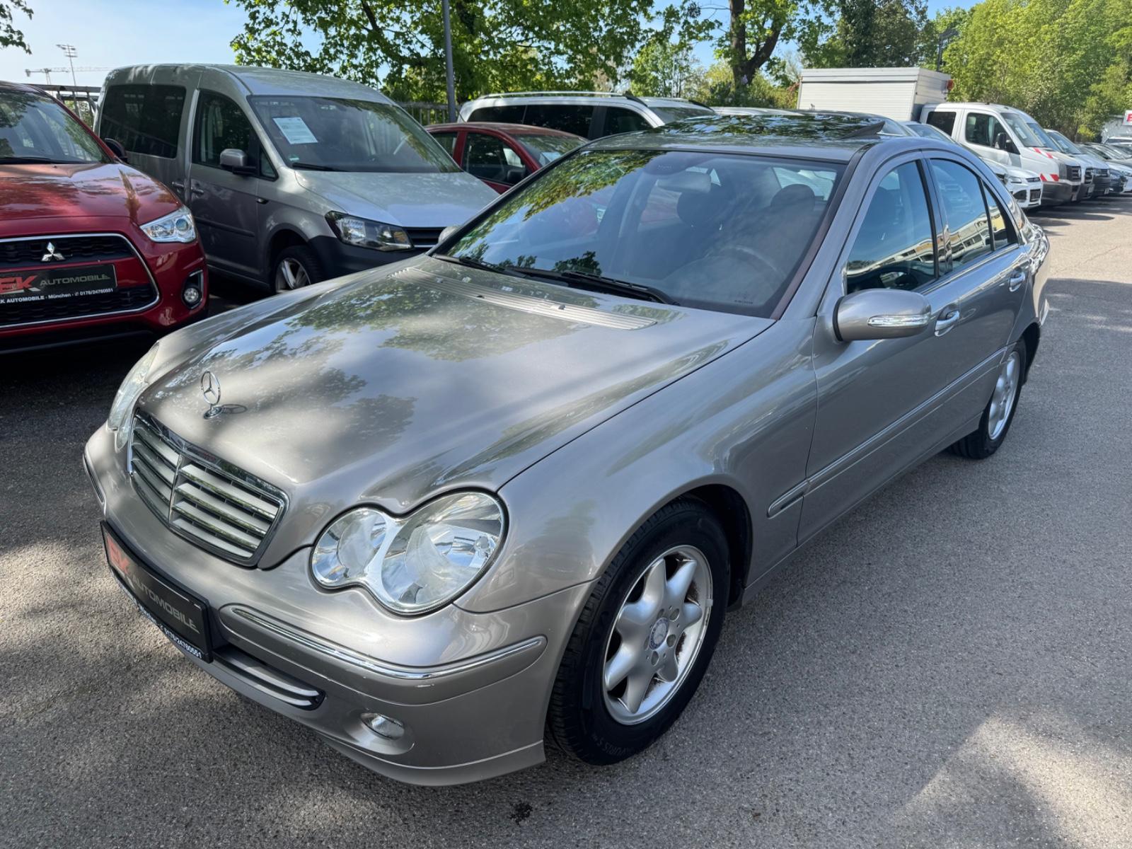 Mercedes-Benz C 200 C Limousine C 200 Kompressor Aut Navi AHK