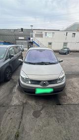 Renault ccenic 1.9 - Renault Scenic aus 2005 mit Diesel-Antrieb