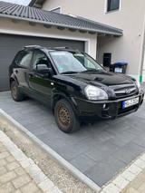 Hyundai TUCSON TÜV 7/27 - gebrauchte Hyundai TUCSON aus dem Jahr 2010