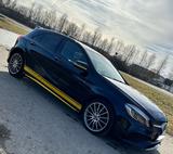 Mercedes-Benz A 250 4MATIC AMG Line (Vollausstattung) - Mercedes-Benz A 250: AMG