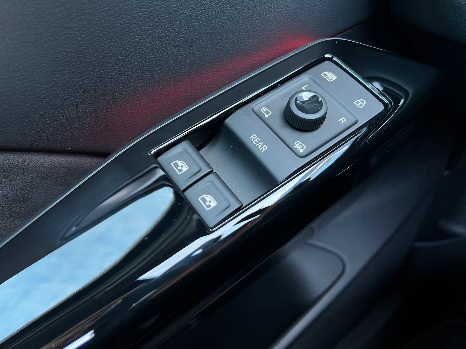 Fahrzeugabbildung Volkswagen ID.3 GTX Performance FIRE+ICE *Navi, Head-Up, Pa